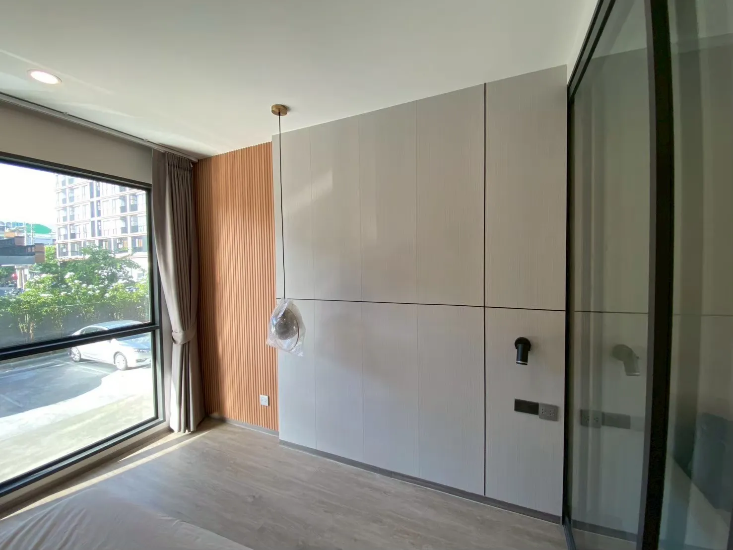 Wallah Brand แผ่นผนังลายไม้ ไม้ระแนงตกแต่งผนัง WPC ผนังตกแต่งภายใน