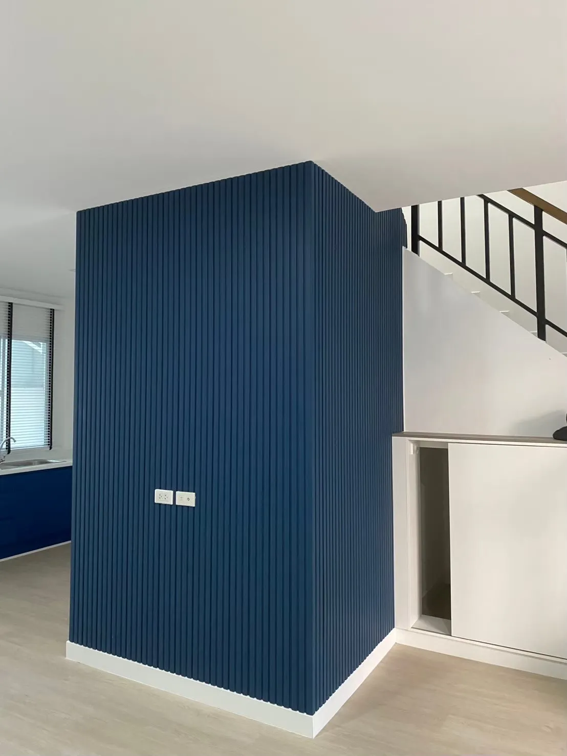 ระแนงไม้เทียม ผนังตกแต่งรุ่นใหม่  | WALLAH