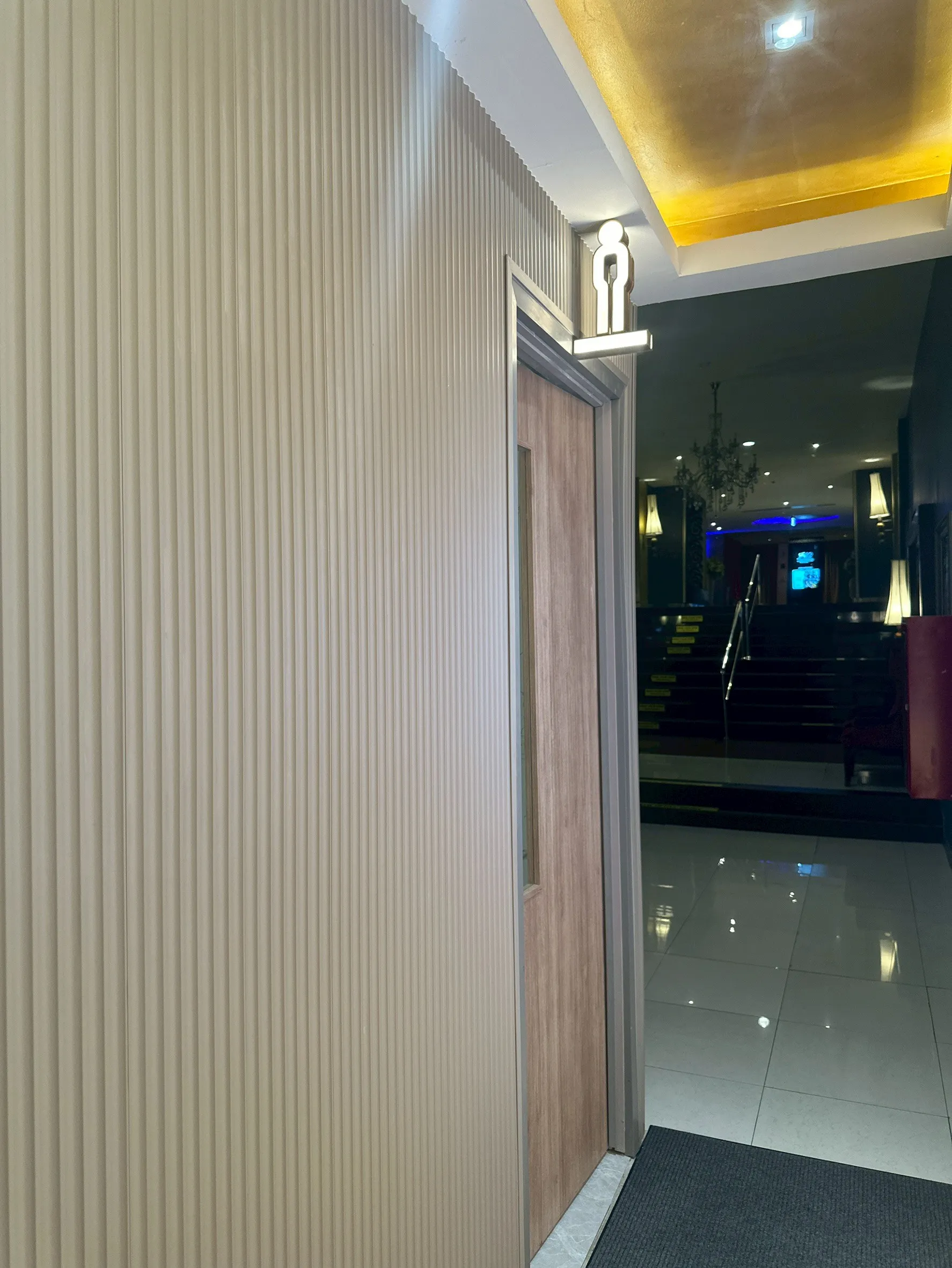 Wallah Brand แผ่นผนังลายไม้ ไม้ระแนงตกแต่งผนัง WPC ผนังตกแต่งภายใน